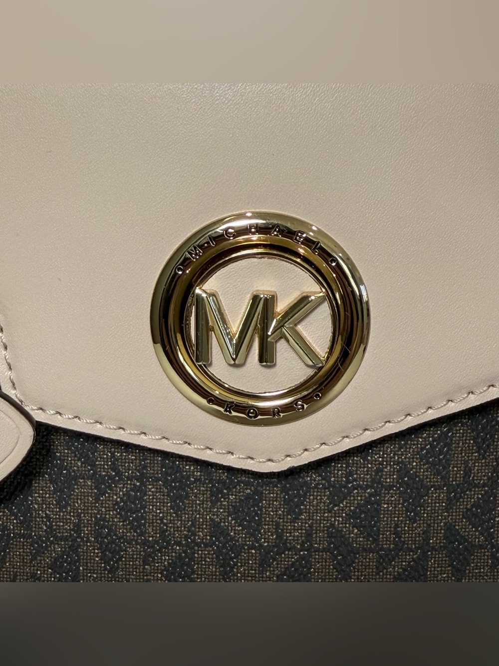 Michael Kors Carmen Medium Logo Belted Satchel - Picture 2 of 11